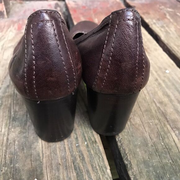 Women’s FRYE Carson Pumps Brown Cognac Color Block Mid Heel Sz 7.5 Chunky Round - Picture 6 of 11